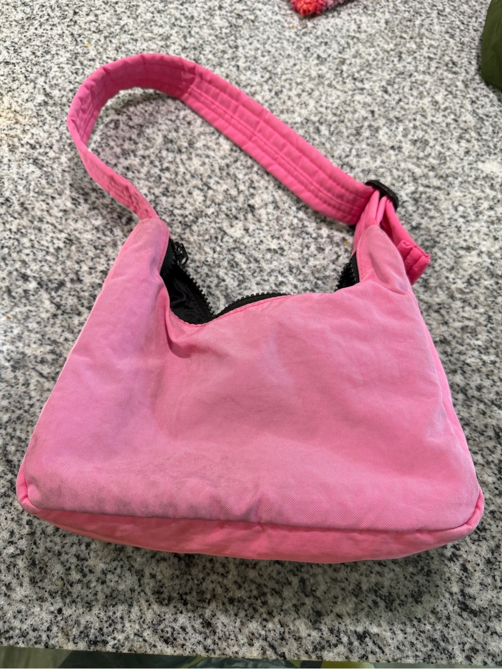 Baggu pink shoulder bag
